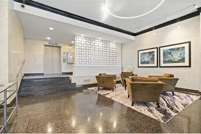3060 Pharr Court North NW #114, Atlanta, GA 30305 - Photo 2