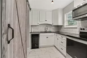 4701 Flat Shoals Rd, Union City, GA 30291 - Photo 4