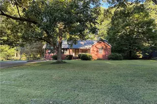 889 Milam Cir, Clarkston, GA 30021 - Photo 26