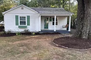 1368 Marston St, Smyrna, GA 30080 - Photo 6