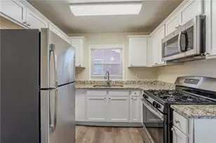 158 Polar Rock Dr SW, Atlanta, GA 30315 - Photo 4