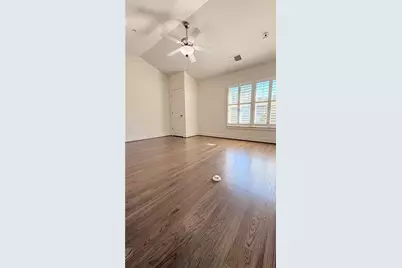 221 Semel Circle NW #249, Atlanta, GA 30309 - Photo 12