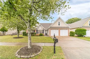 2463 Walnut Tree Ln, Buford, GA 30519 - Photo 2