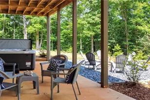 196 Grayson Point, Blue Ridge, GA 30513 - Photo 6