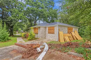 2004 Meadow Ln, Decatur, GA 30032 - Photo 2