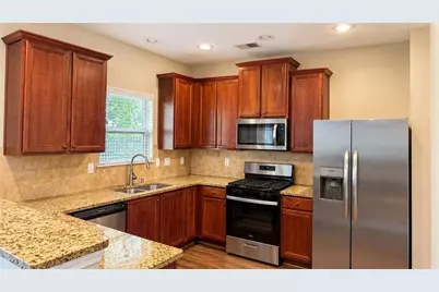 7495 Springbox Drive, Fairburn, GA 30213 - Photo 8