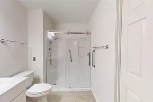 300 Johnson Ferry Road NE, Sandy Springs, GA 30328 - Photo 34