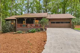 130 Hunt Ridge Dr, Stockbridge, GA 30281 - Photo 2