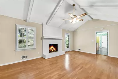 4755 Andalusia Trail, Atlanta, GA 30360 - Photo 16
