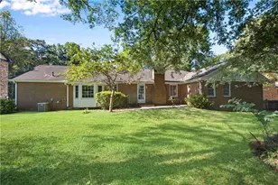 4755 Andalusia Trail, Atlanta, GA 30360 - Photo 34