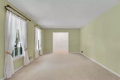 4755 Andalusia Trail, Atlanta, GA 30360 - Photo 6