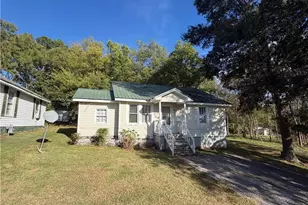 812 Wilson St, Rockmart, GA 30153 - Photo 2