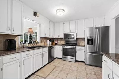 4758 Shallow Ridge Road NE, Kennesaw, GA 30144 - Photo 2