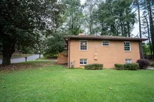 1849 Pinedale Dr NW, Atlanta, GA 30314 - Photo 4