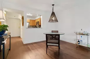 2870 Pharr Ct South NW, Atlanta, GA 30305 - Photo 20