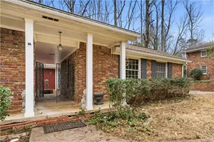 2897 Branchwood Dr, Atlanta, GA 30344 - Photo 4