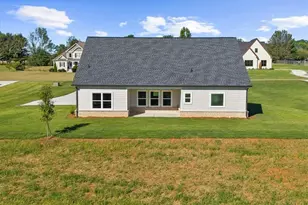 5345 Noah Rd, Cumming, GA 30041 - Photo 46
