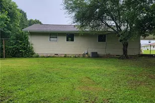 77 Pierce Rd, Hiram, GA 30141 - Photo 4