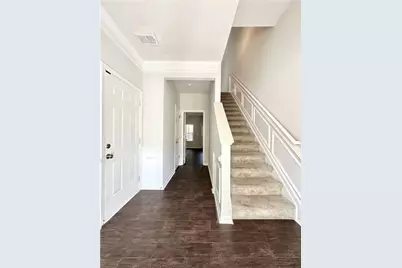 7820 Kiverton Place, Sandy Springs, GA 30350 - Photo 2