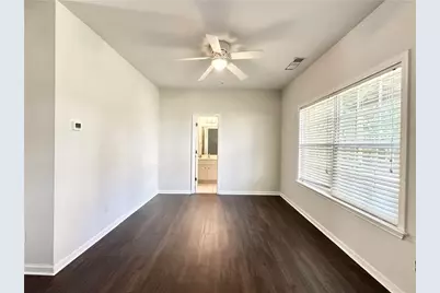 7820 Kiverton Place, Sandy Springs, GA 30350 - Photo 4