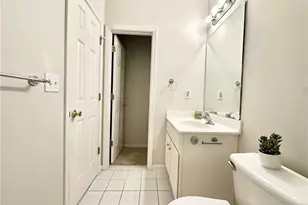 7820 Kiverton Pl, Sandy Springs, GA 30350 - Photo 6