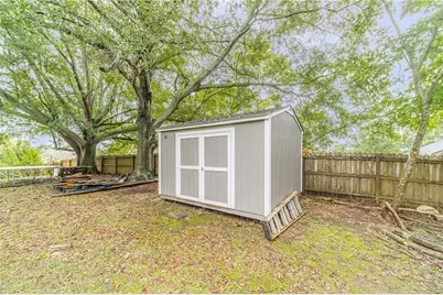 27 Creek View Drive, Hoschton, GA 30548 - Photo 10