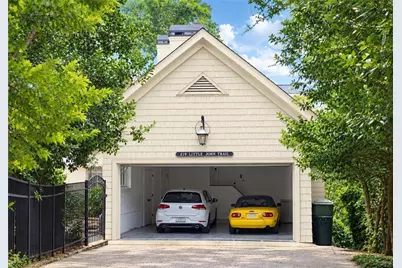 219 Little John Trail NE, Atlanta, GA 30309 - Photo 6