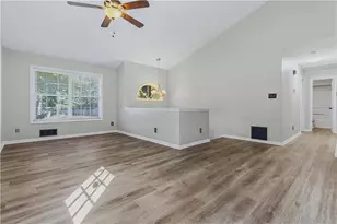 3235 Southshore Ct, Cumming, GA 30041 - Photo 8