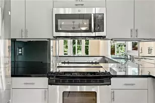 26 Ridgemere Trce, Sandy Springs, GA 30328 - Photo 12