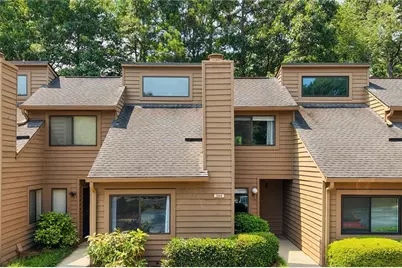 304 Parkaire Crossing, Marietta, GA 30068 - Photo 2