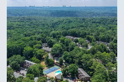 304 Parkaire Crossing, Marietta, GA 30068 - Photo 34