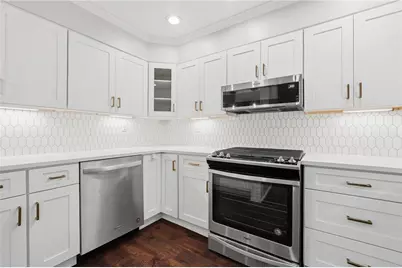 1831 Rockridge Place NE, Atlanta, GA 30324 - Photo 2