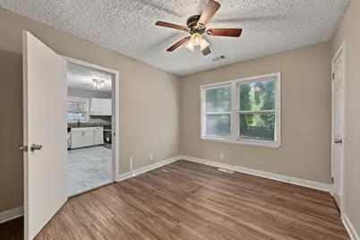2312 Polar Rock Avenue SW, Atlanta, GA 30315 - Photo 8