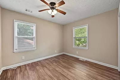 2312 Polar Rock Avenue SW, Atlanta, GA 30315 - Photo 12