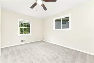 2576 Glenrock Dr, Decatur, GA 30032 - Photo 10