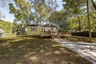 568 Stokeswood Ave SE, Atlanta, GA 30316 - Photo 1