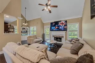 6910 Autumn Hills Dr, Cumming, GA 30028 - Photo 8