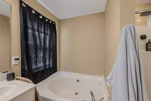 6910 Autumn Hills Dr, Cumming, GA 30028 - Photo 22