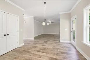 275 Huntington Manor Ct, Cornelia, GA 30531 - Photo 8