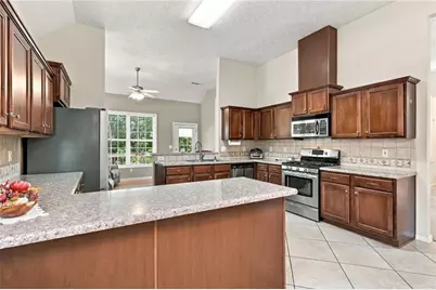 174 Azalea Chase Drive, Suwanee, GA 30024 - Photo 14