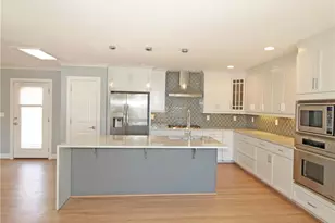 1131 Milmar Dr NW, Atlanta, GA 30327 - Photo 12