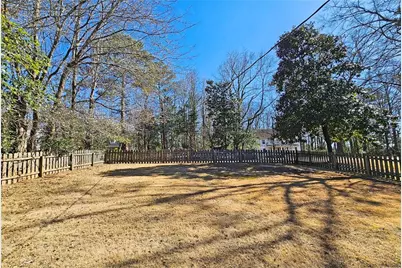 1131 Milmar Drive NW, Atlanta, GA 30327 - Photo 30