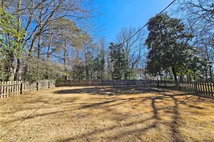 1131 Milmar Dr NW, Atlanta, GA 30327 - Photo 30