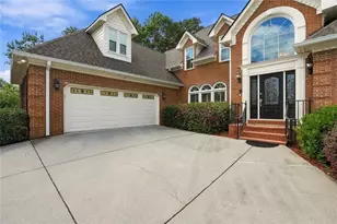 1251 Bridgewater Walk, Snellville, GA 30078 - Photo 4