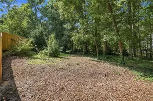 1251 Bridgewater Walk, Snellville, GA 30078 - Photo 60