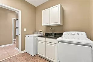 1251 Bridgewater Walk, Snellville, GA 30078 - Photo 46