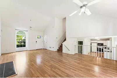 3427 Parkview Place, Hapeville, GA 30354 - Photo 6