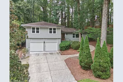 2477 Midvale Court, Tucker, GA 30084 - Photo 4