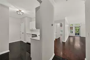 3334 Peachtree Rd NE, Atlanta, GA 30326 - Photo 12