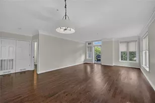 3334 Peachtree Rd NE, Atlanta, GA 30326 - Photo 18